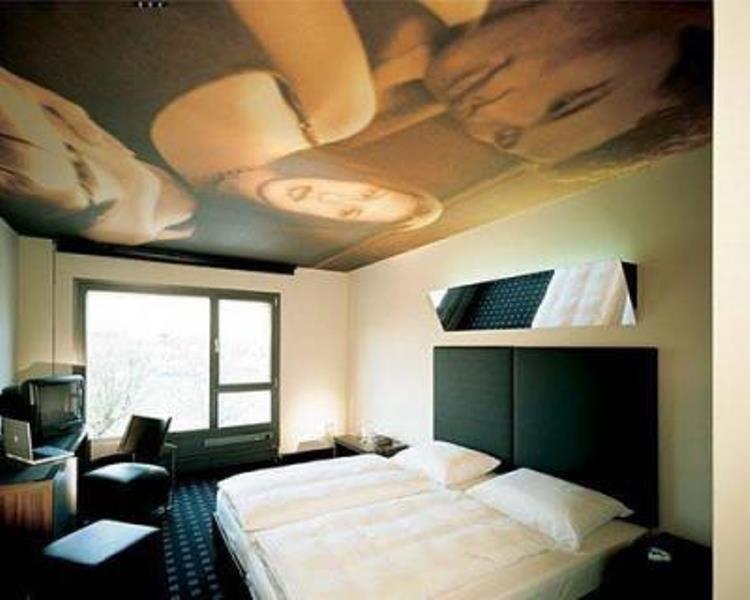 Kult Hotel Ingolstadt Exterior foto